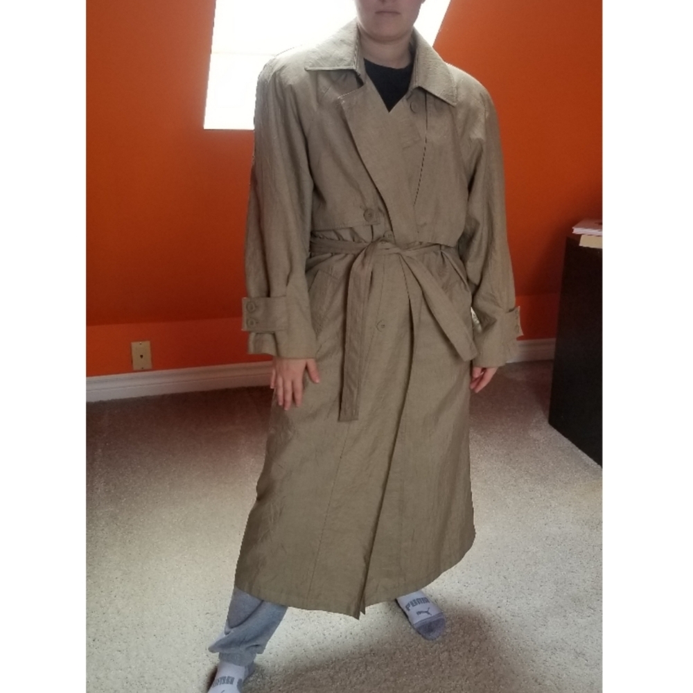 Vintage 1970's Trenchcoat